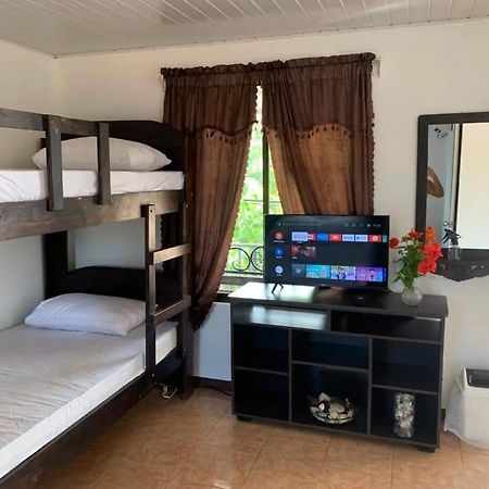 Cabinas Playa Bandera Aparthotel Парита Екстериор снимка
